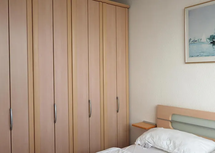 H5 57 - Hanseat - Seeblick *